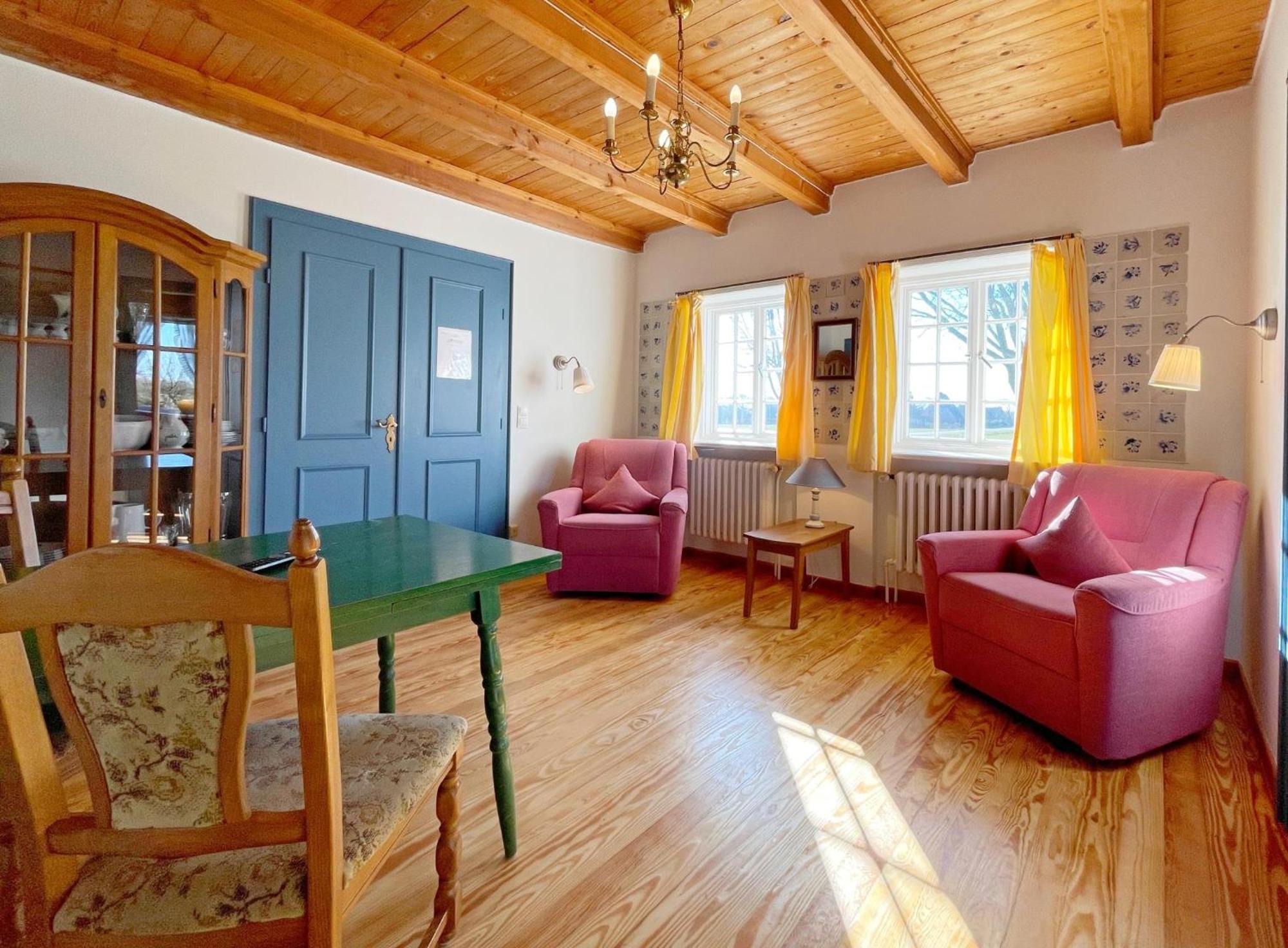 Haus-Wolfram-App-Wilhelmine Apartamento Morsum  Exterior foto